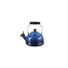 Classic Whistling Kettle With Phenolic Knob